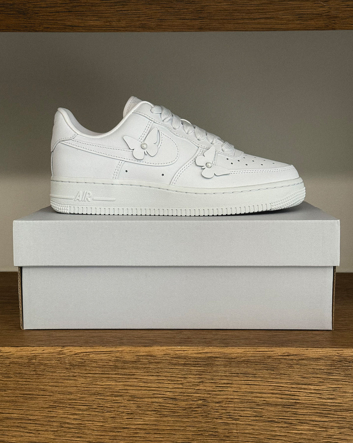 Nike Wmns Air Force 1 ’07 - Image 3